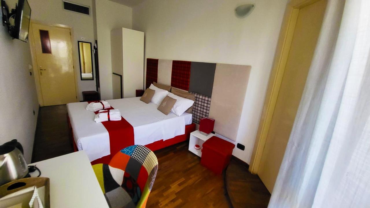 Bed and Breakfast Attico Barocco Лечче Экстерьер фото