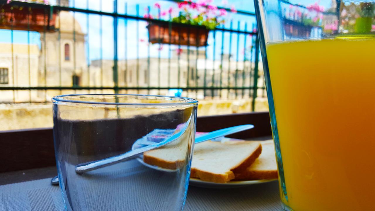 Bed and Breakfast Attico Barocco Лечче Экстерьер фото